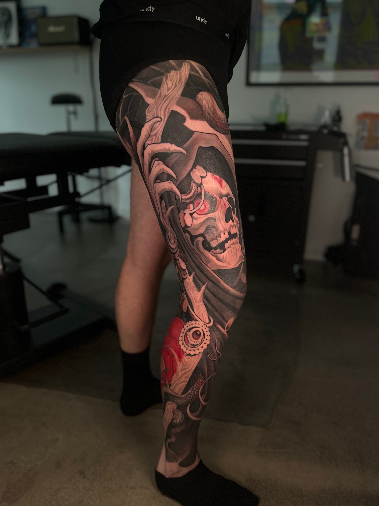 Reaper leg sleeve